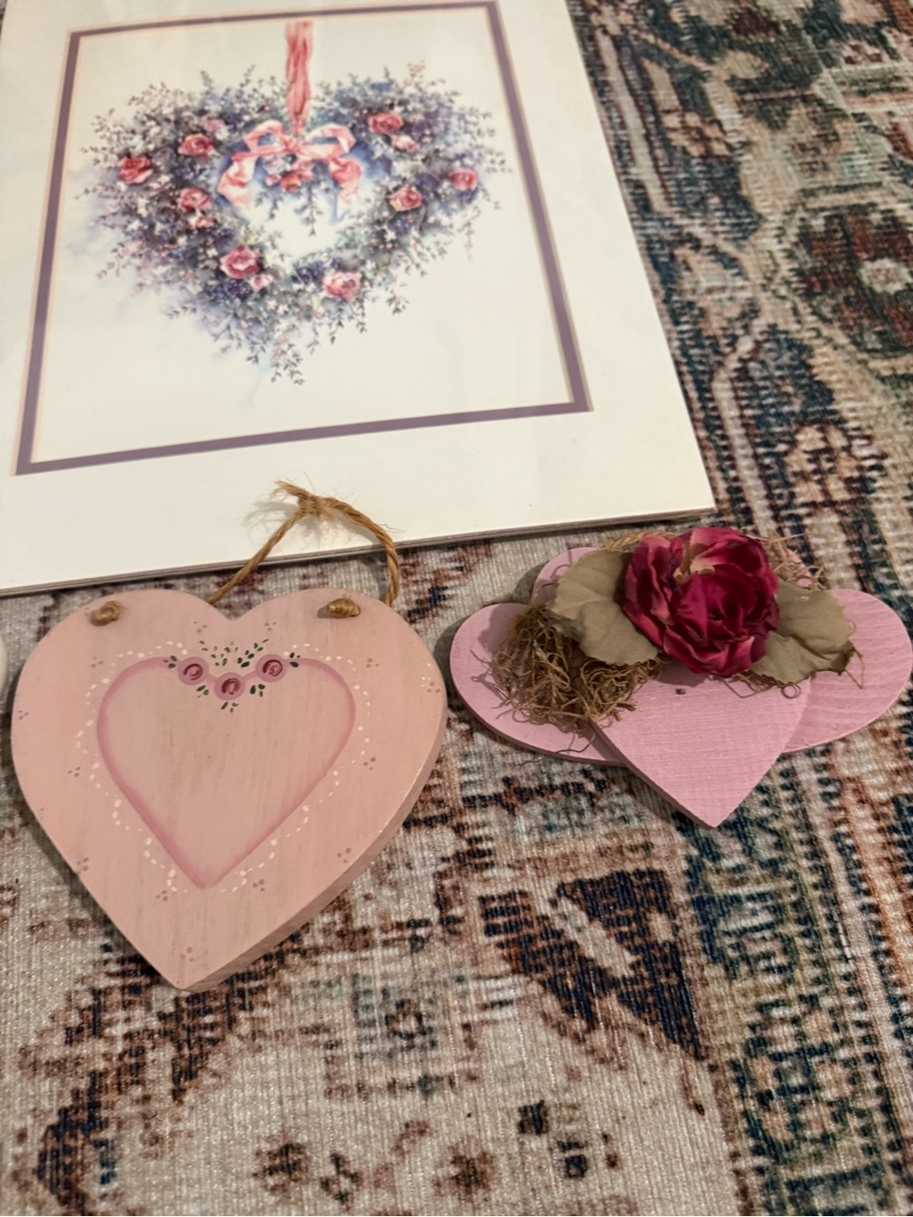 Vintage Pink and White Heart Wall Art Set - Picture 6 of 8